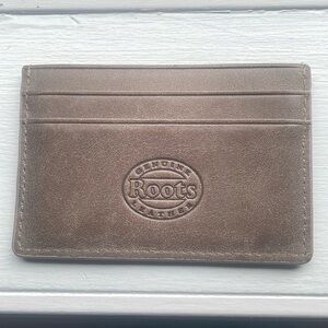 Roots Wallet / Card Holder